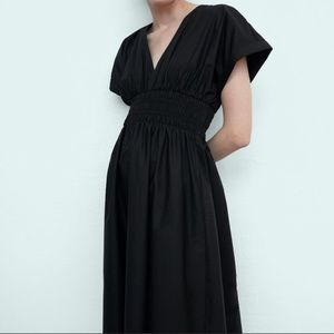 ZARA- midi pollina dress